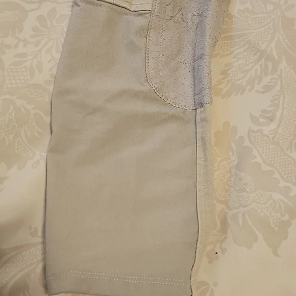 Ariat Schooling Riding Breeches - Picture 7 of 8